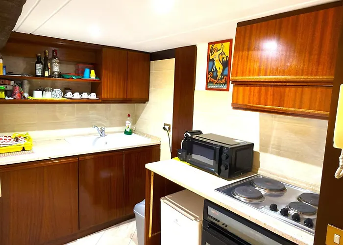 Cappellari Daire *
